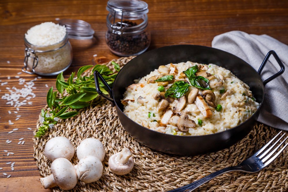 Chicken,Mushroom,Risotto,,Italian,Risotto,Served,With,Chicken,Grill,And