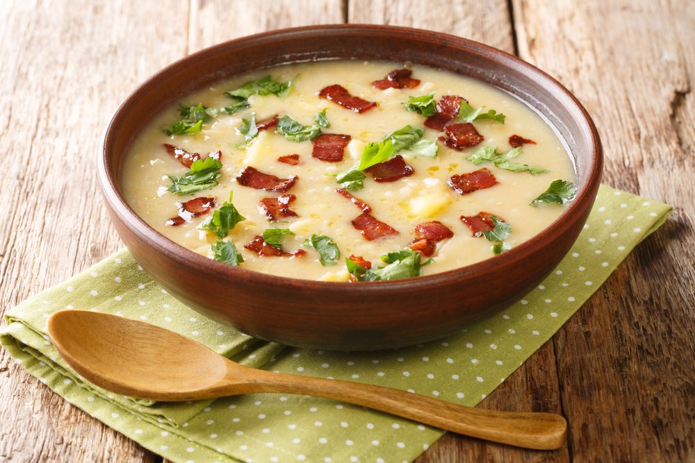Homemade,Rumfordsuppe,Pea,And,Pearl,Barley,Soup,Recipe,With,Bacon